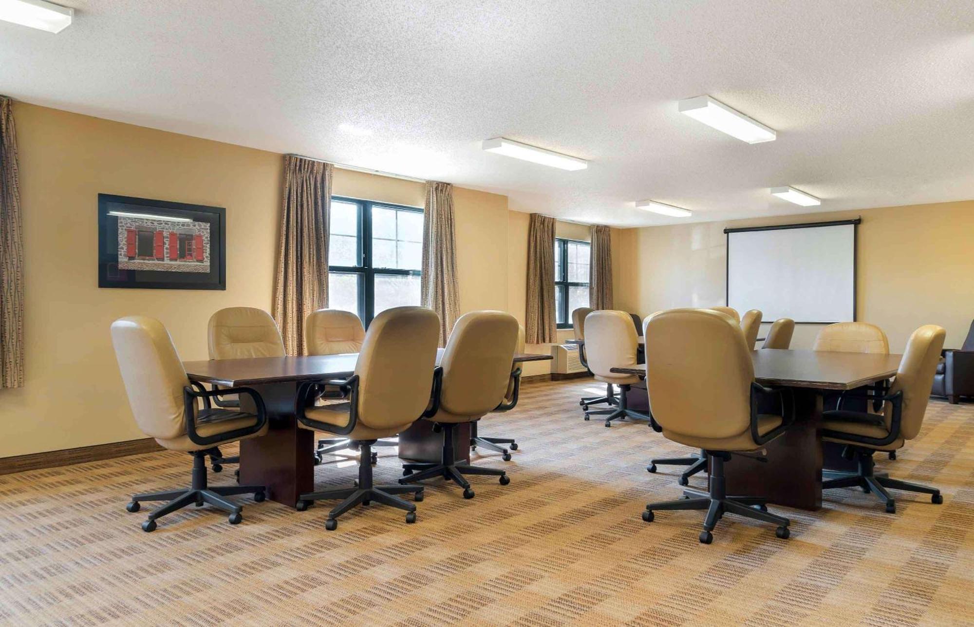 Extended Stay America Suites - Detroit - Кантон Экстерьер фото