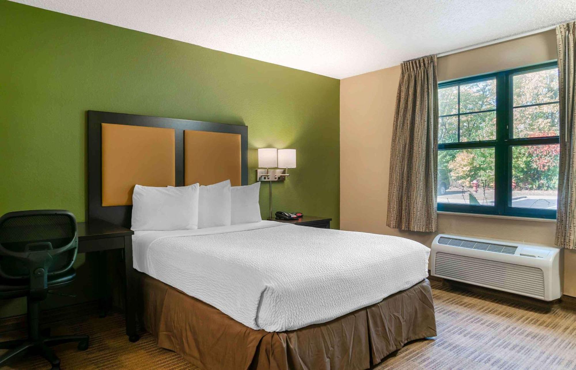 Extended Stay America Suites - Detroit - Кантон Экстерьер фото