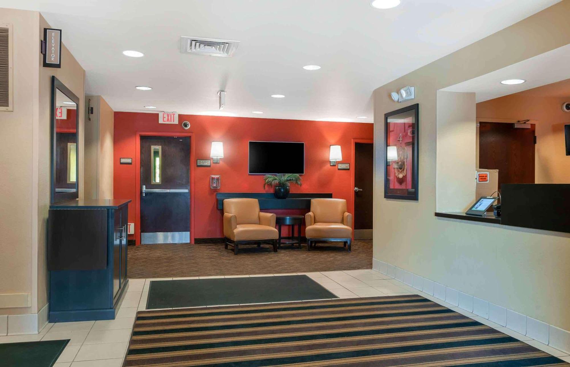 Extended Stay America Suites - Detroit - Кантон Экстерьер фото