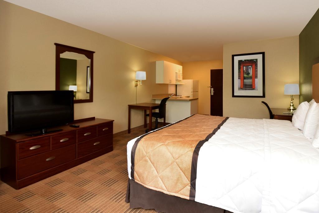 Extended Stay America Suites - Detroit - Кантон Экстерьер фото